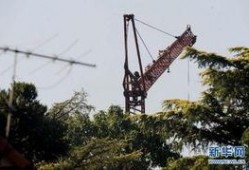 最新爆料蹦极事件,惊险一跳！最新爆料揭秘蹦极事件幕后真相